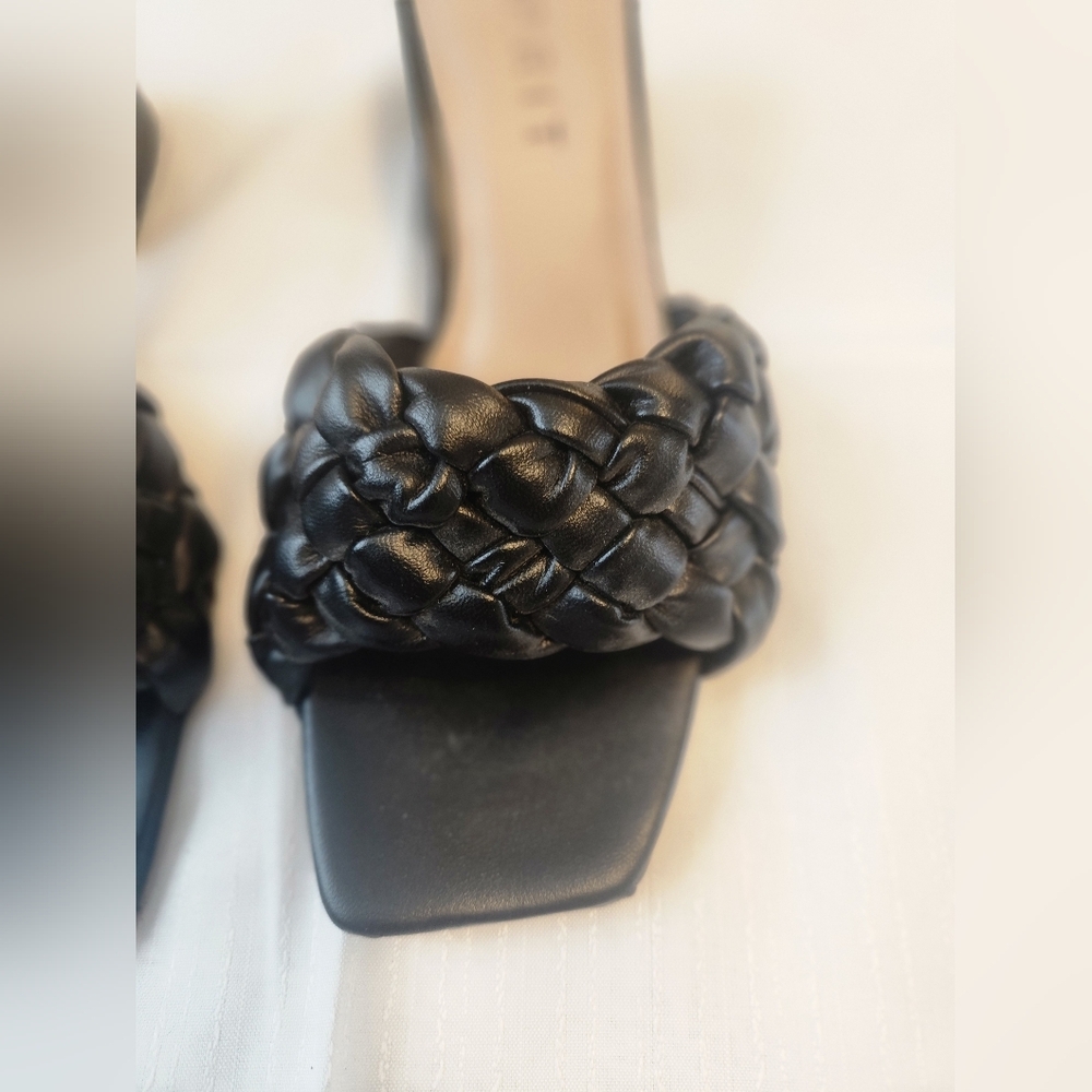 Esprit Sandals - Picture 3 of 11